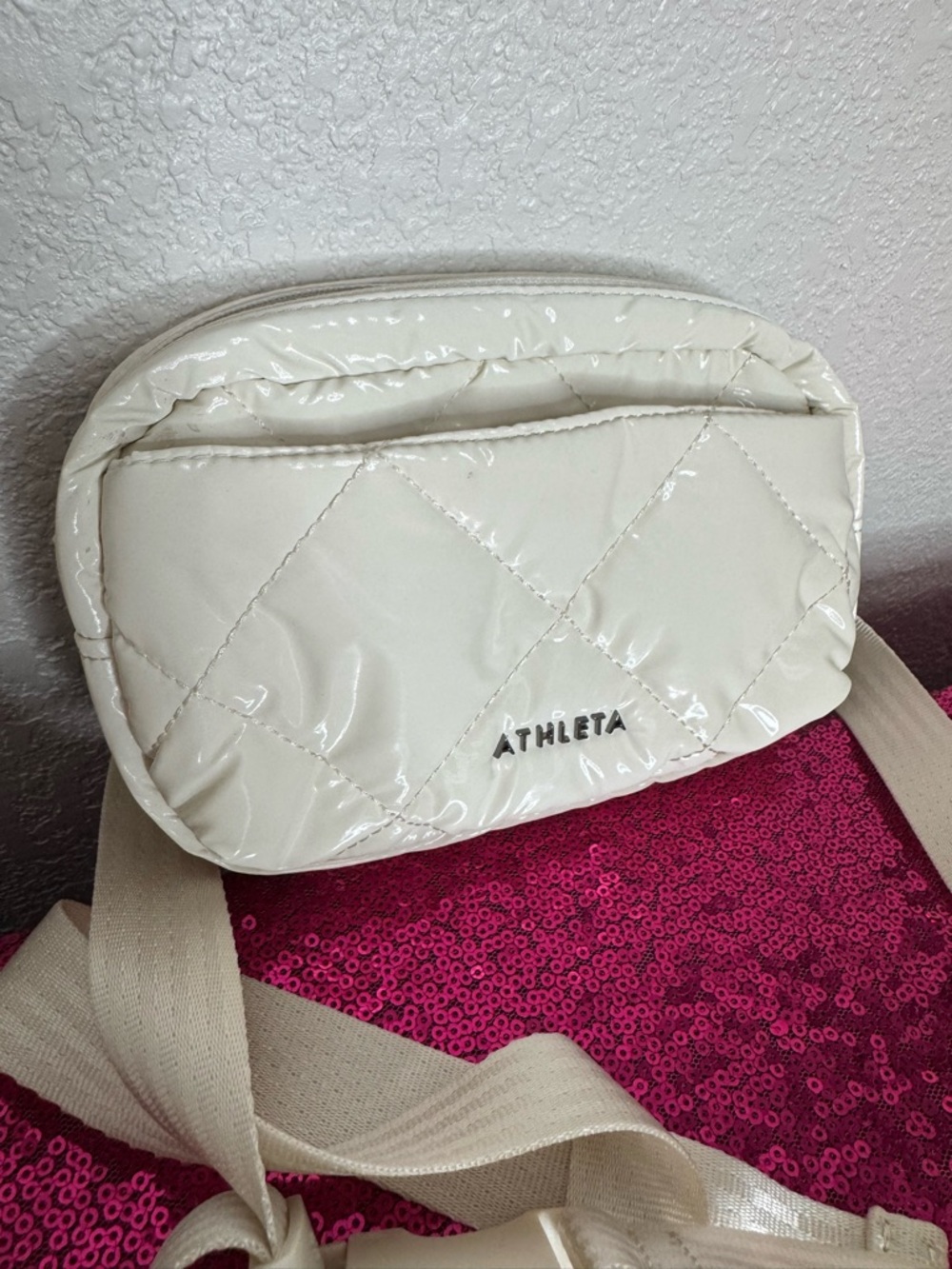 ATHLETA 🌟 Quilted Cream Crossbody Belt Bag Fanny (One Size) - Picture 14 of 14